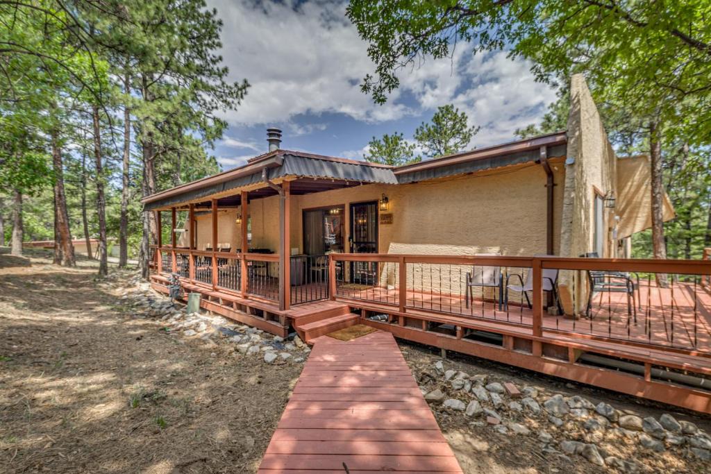 Alto House | 1 Mi to Ski Slopes: Alto Escape w/Game Room!