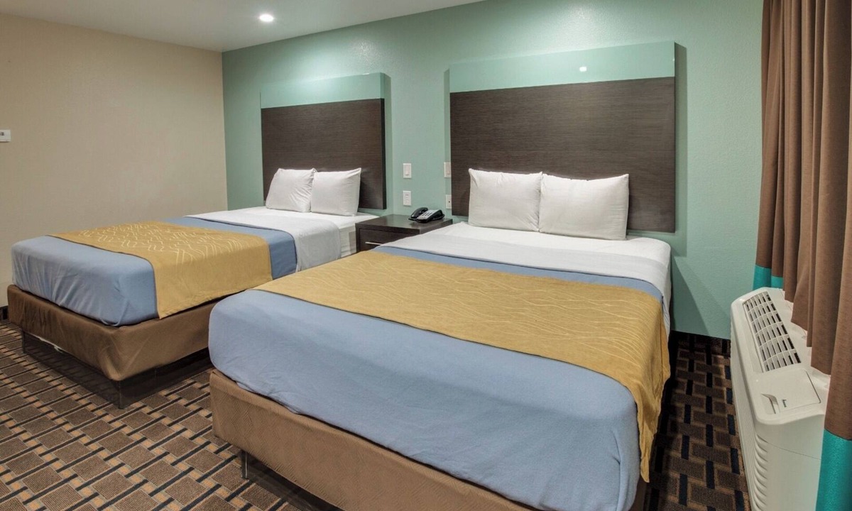 Fort Worth Hotel | 2 Queen Beds Non Smoking - Scottish Inns White Settlement, Budget Friendly Stay