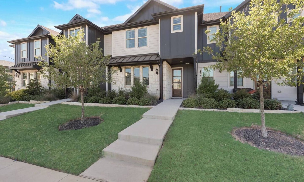 Tarrant County Apartment | 25% OFF 3BD - TownHome - Tavolo Pk F. Worth - FW002