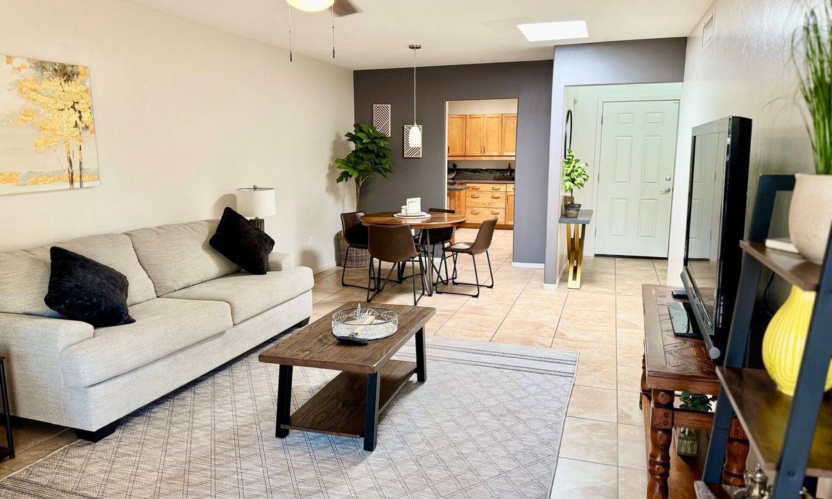 Las Primeras Lomas House | 2bedroom 2bathroom townhouse in Catalina foothills Tucson AZ