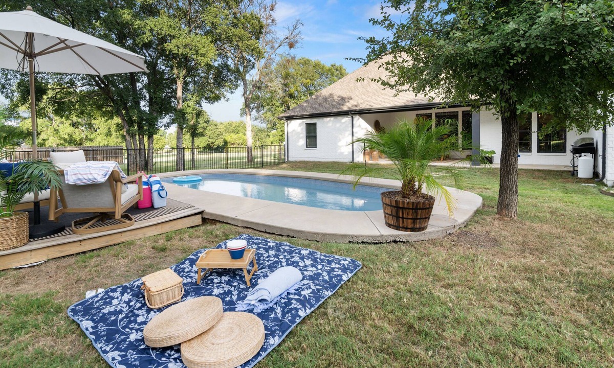 South Arlington House | 35 min to AT&T Stadium : Ultimate Major international sporting event Texas Ranch Basecamp with pool