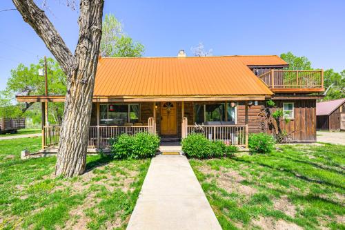 Pagosa Springs House | 5 Mi to Navajo State Park: Riverfront Cabin!