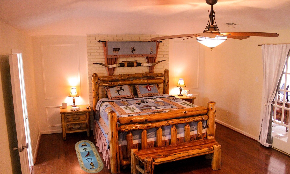 Copper Canyon House | 9R Resort - Entire home - You'll have the house to yourself.