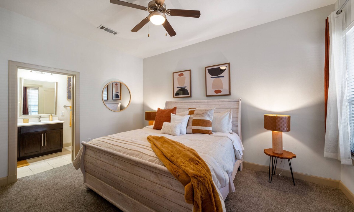 Texas Medical Center Apartment | A Touch of Class | MD Anderson/NRG