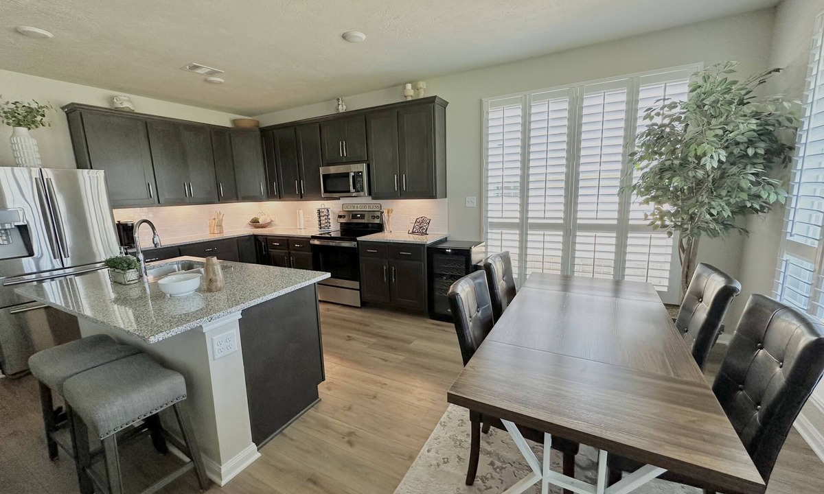 Bryan House | Aggieland Retreat - 5.5 Miles from Kyle Field