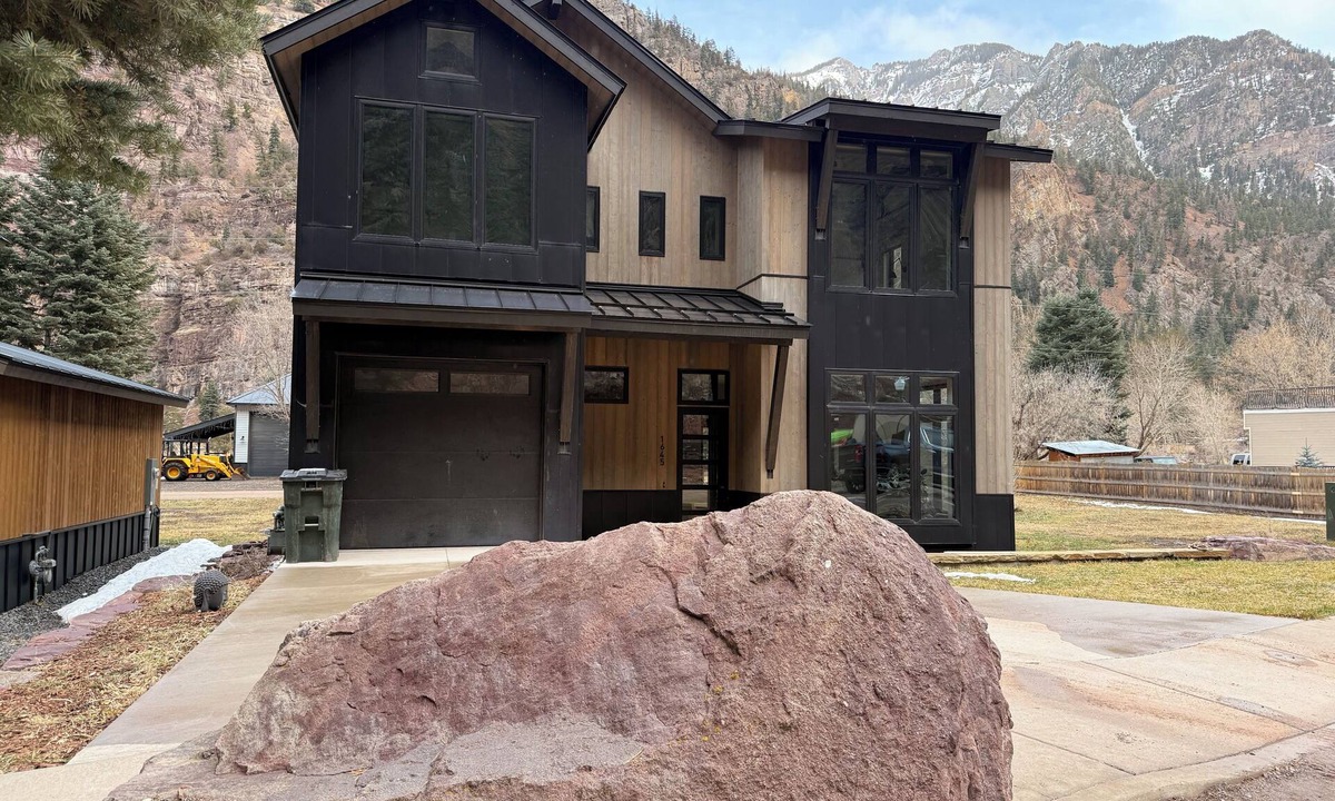 Ouray House | Beautiful 4-bedroom home in scenic Ouray, ideal for families and groups