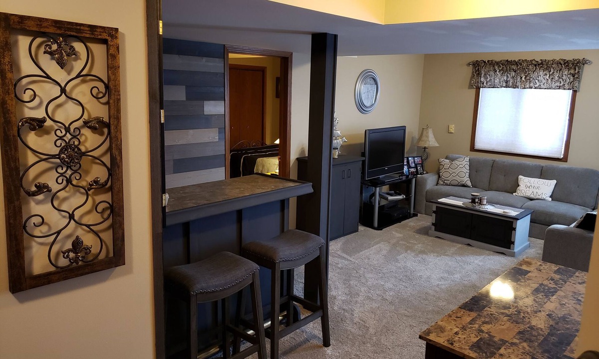 New Glarus Apartment | Beautiful New Glarus, WI Apartment