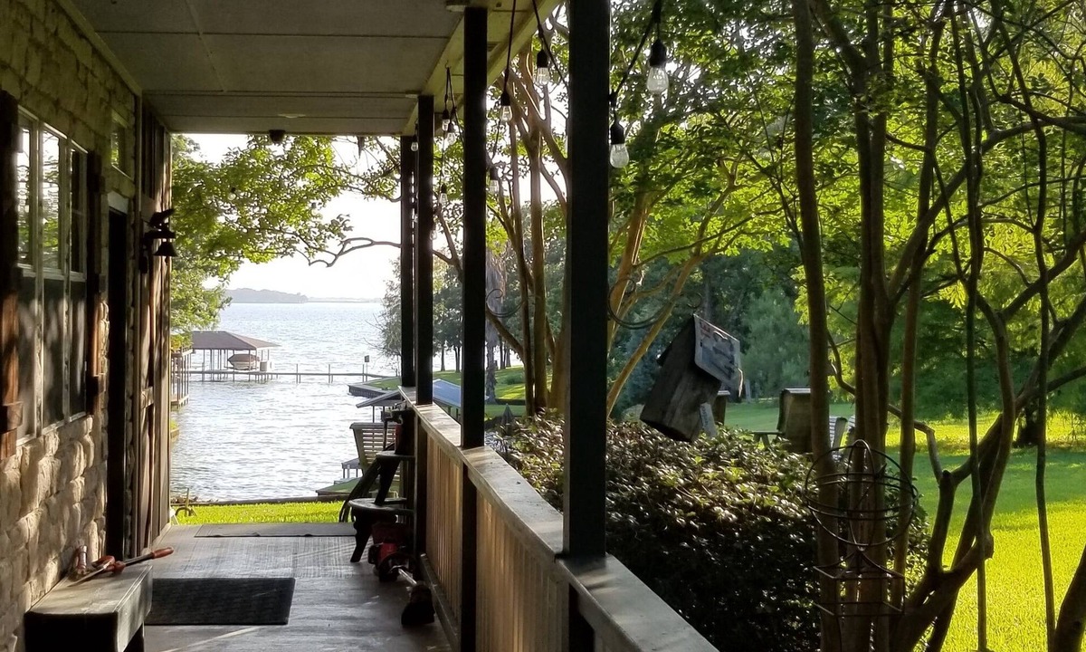 Enchanted Oaks House | Beautiful view! Unique comfort, Away from it all.