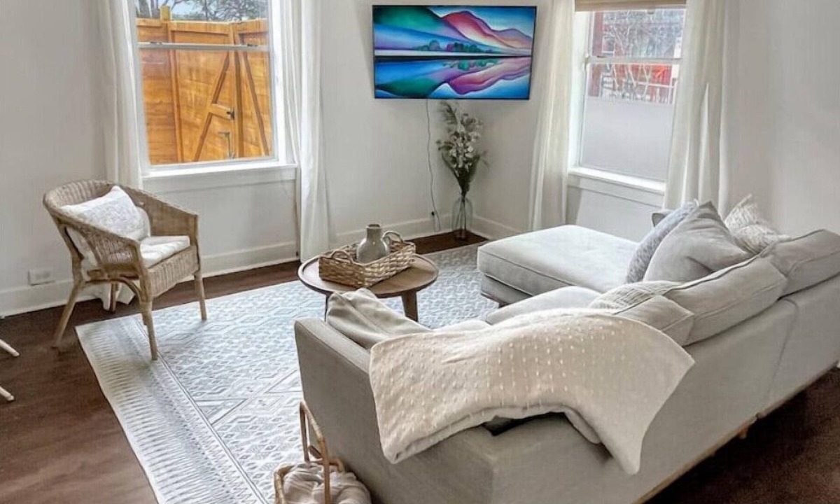 Southtown House | Best neighborhood in SA! Near it all, food & fun!