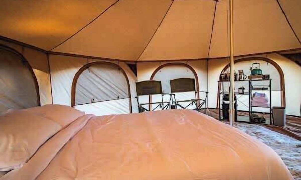 Farmington RV Rental | Bisti Badlands Tent
