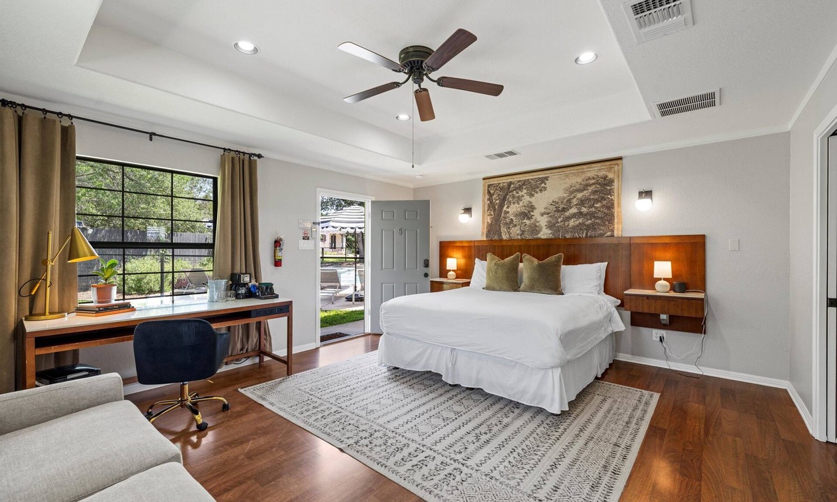 Crawford Villa | Boutique-Style Private Poolside Retreat #5 Surrounded by Nature & Outdoor Play