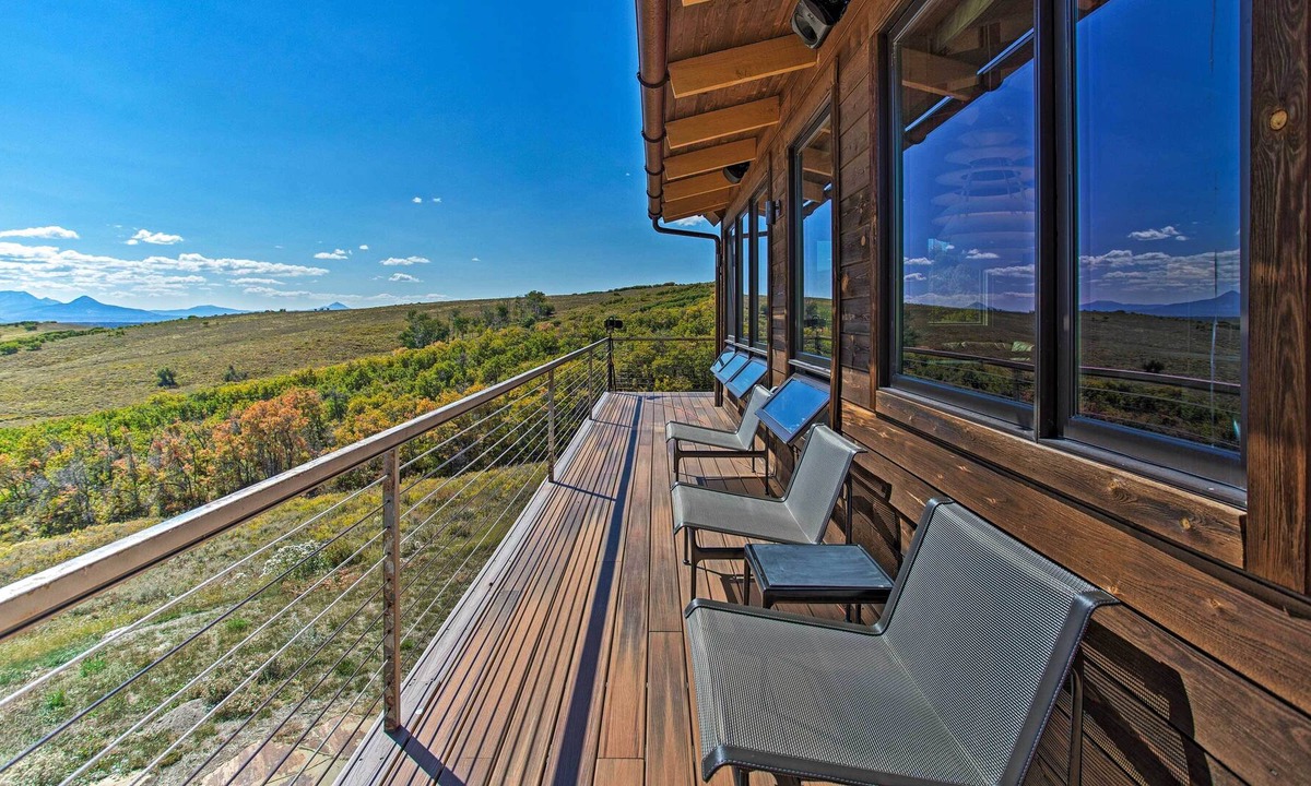Ridgway House | Bright & Modern Escape w/ San Juan Mtn Views!