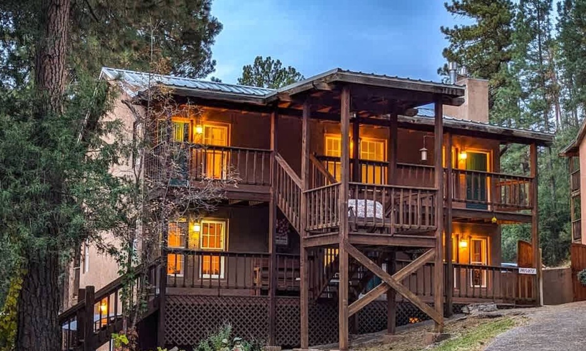 Ruidoso Cabin | Casa Bella 6 Bedrooms