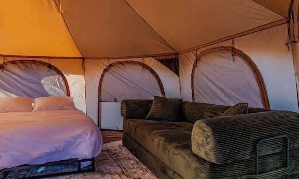 Farmington RV Rental | Chaco canyon ruins tent