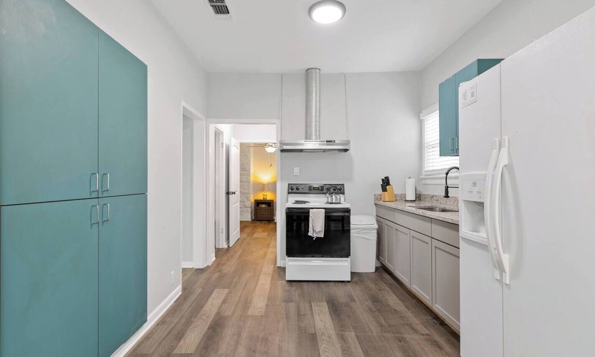 Arlington Heights House | Charming 1-bedroom home with AC and WiFi in lovely Fort Worth