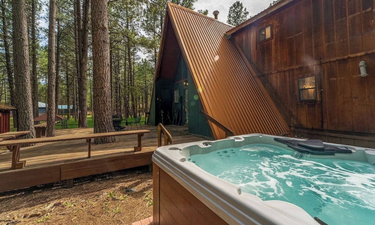 Angel Fire Cabin | Charming Modern A-frame Chalet with Hot Tub-8 min walk to Country Club