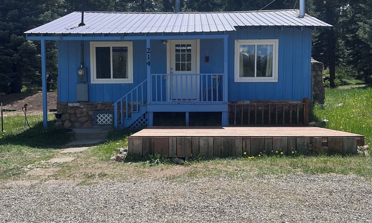 Bayfield Cottage | Charming Mountain Cottage