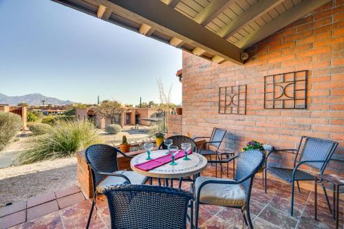 Desert Casitas House | Close to Golf: Mtn-View Townhome in Green Valley