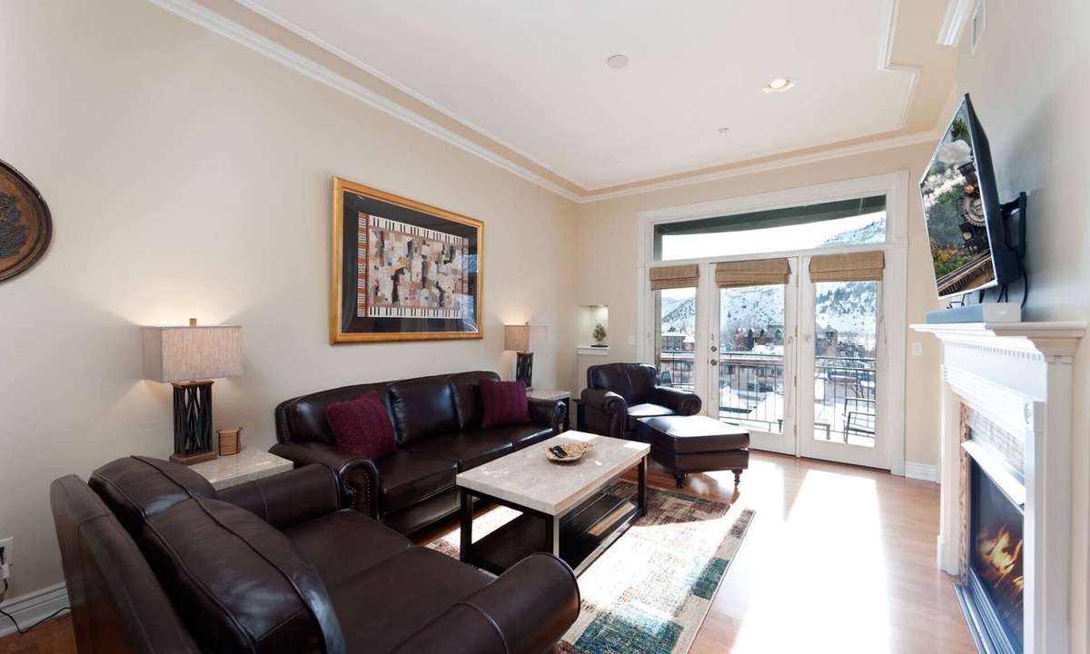 Historic Downtown Durango Condo | Condo Located in the Heart of Downtown - Walk to Main Street & Train
