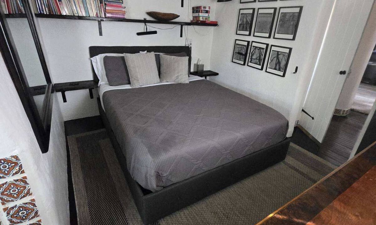 Santa Fe House | Cozy 1-bedroom adobe townhome in Santa Fe with AC