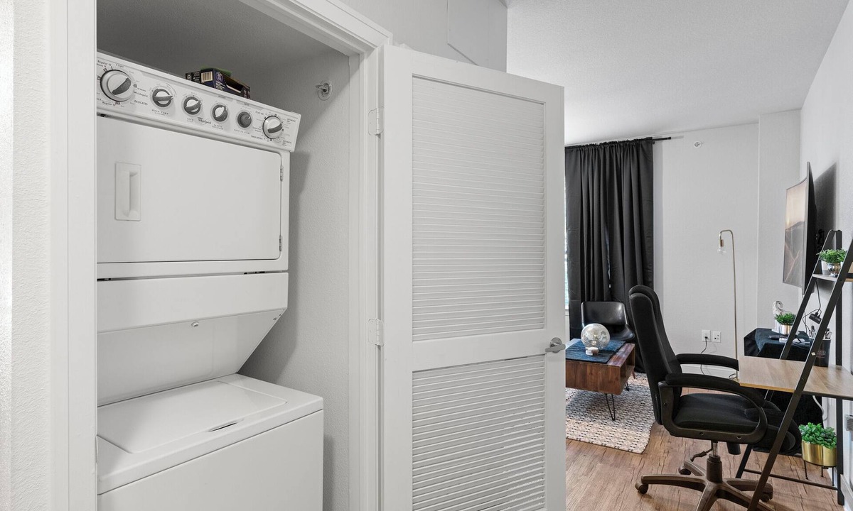 South Congress Apartment | Cozy 1-bedroom apartment in Austin fitness room minutes from Downtown
