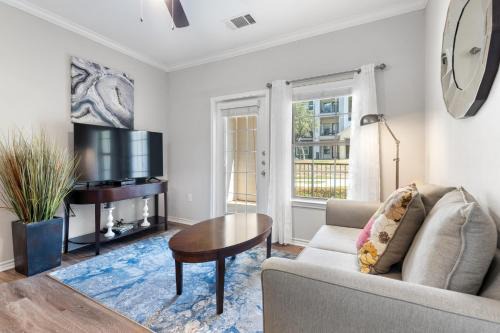 Wetmore Apartment | Cozy 1BR Retreat PEC 2104