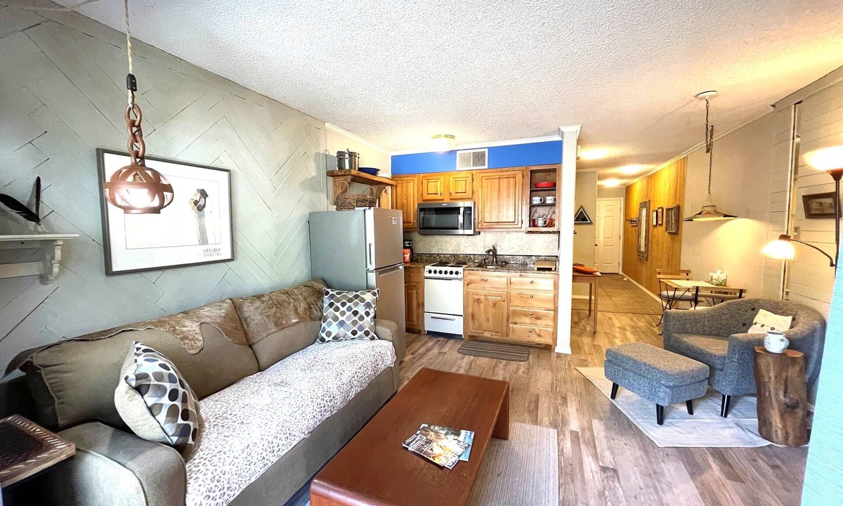 Ruidoso Condo | Cozy Creek Condo