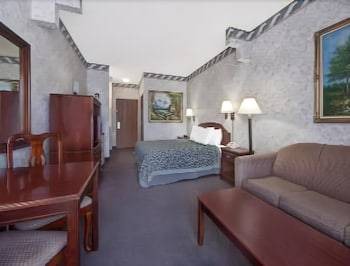 Vega Hotel | Days Inn by Wyndham Vega TX