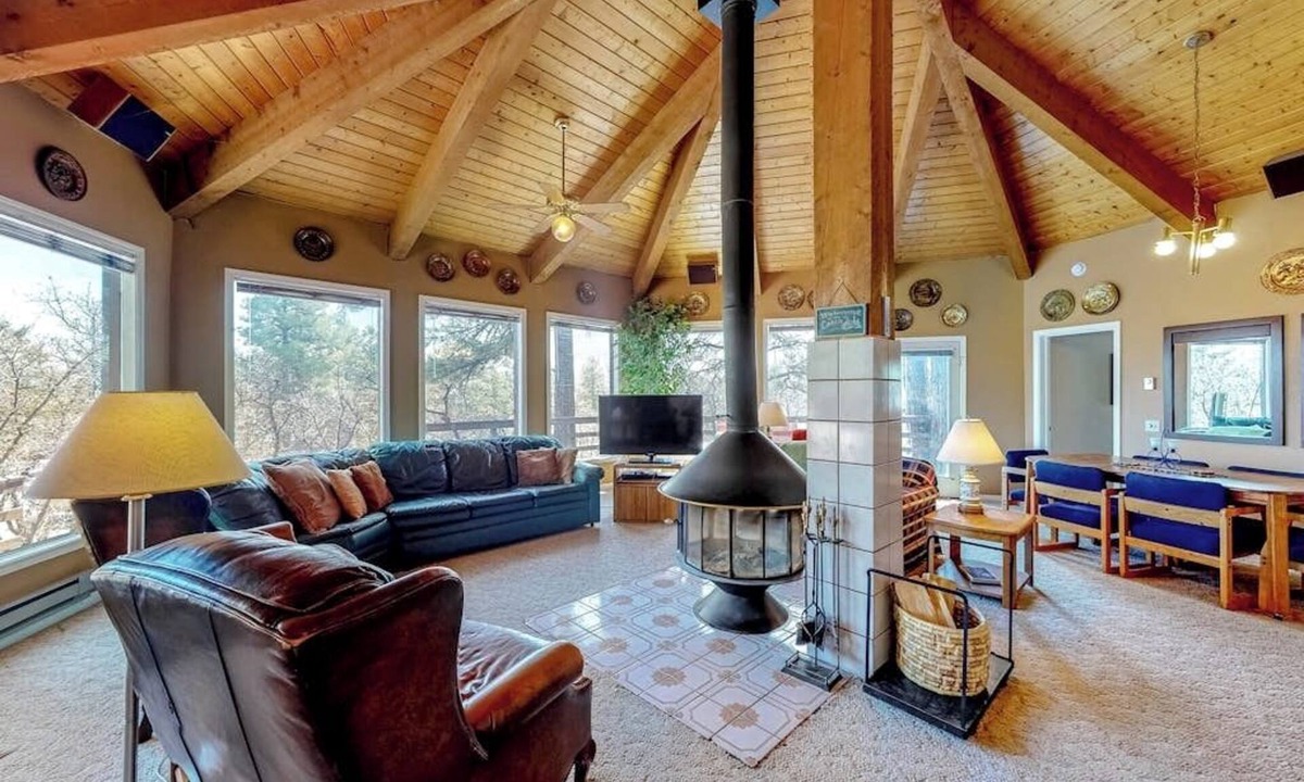 Pagosa Springs House | Dog-friendly home with indoor hot tub, fireplace, great views & pool access