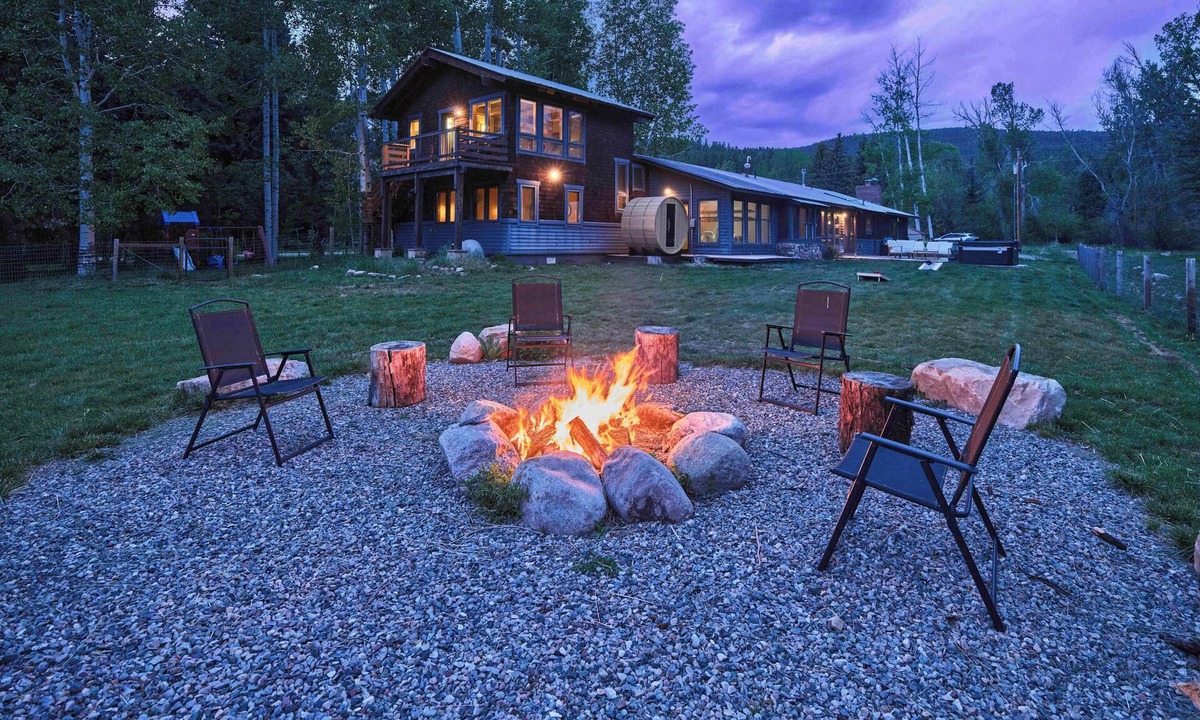 Durango - Purgatory House | Eagle Ridge River Retreat - Hot Tub, Sauna, Yard!
