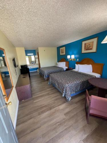 Mountain Home Hotel | Executive Inn