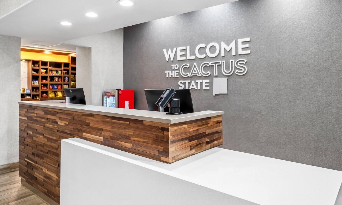 Farmington Hotel | Hampton Inn & Suites Farmington