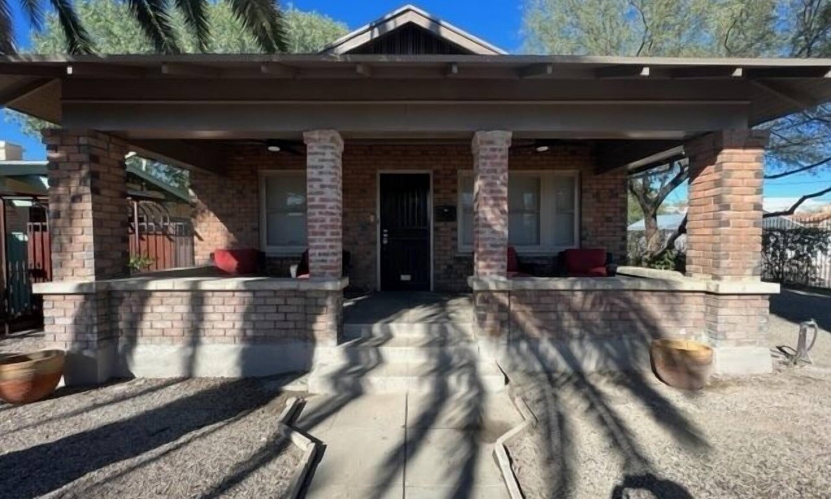 West University House | Historic 1905 West University Retreat Near U of A & 4th Ave