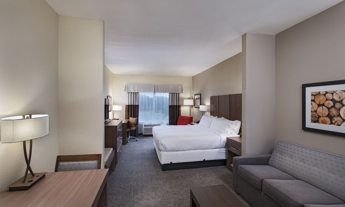 Grandview Hills Hotel | Holiday Inn Express & Suites Austin NW - Four Points by IHG