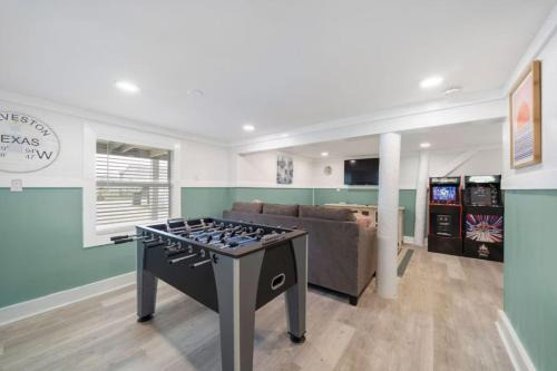 Jamaica Beach House | Home with fire pit, large deck, game room and close to the beach