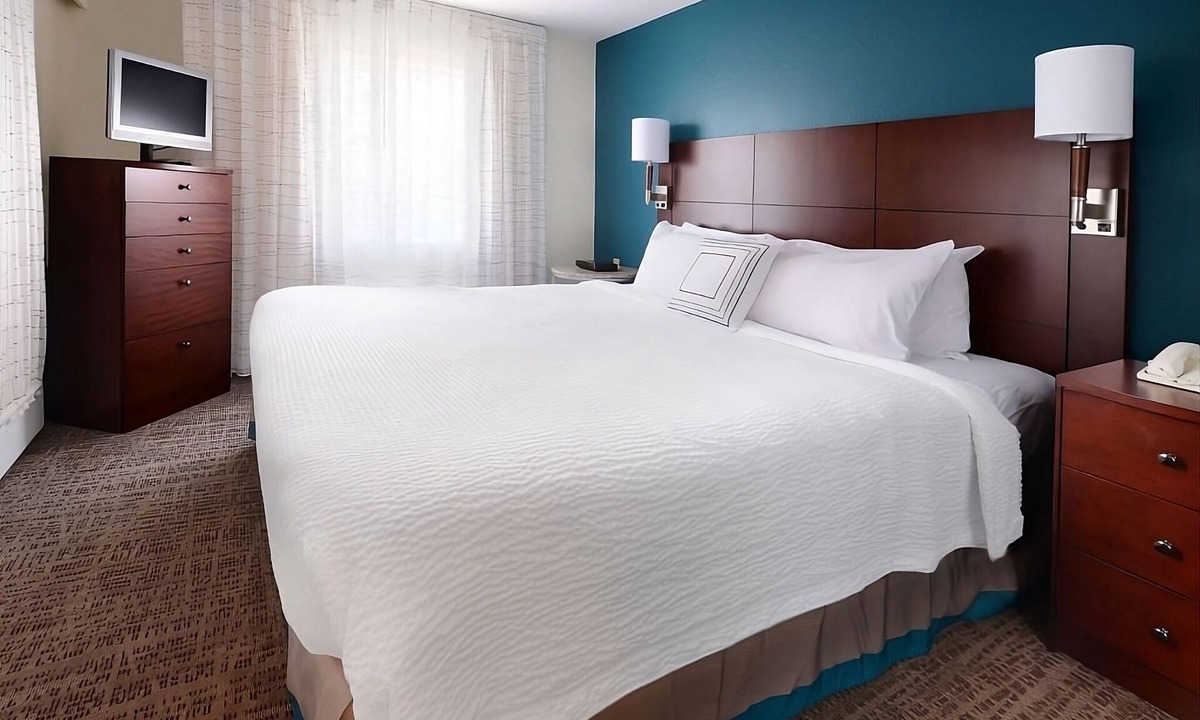 Dallas Apartment | Immerse Yourself in Dallas Culture From Our Prime Location Near Downtown Area!
