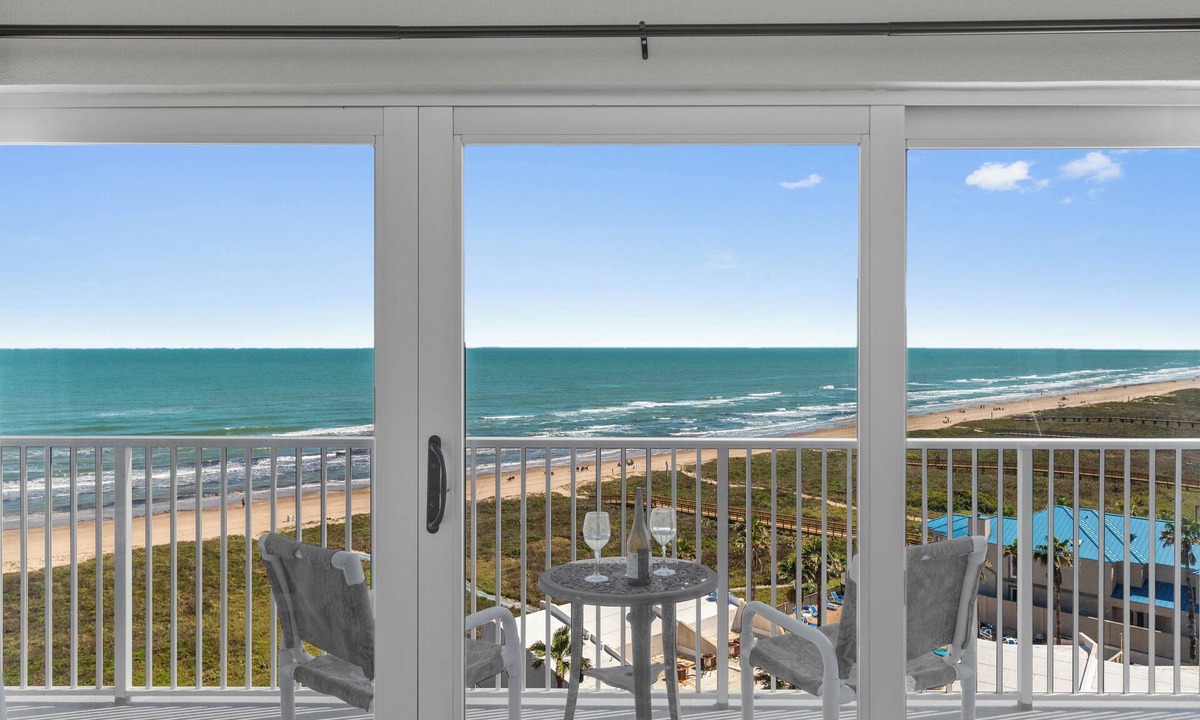 South Padre Island Condo | INCREDIBLE BEACH AND BAY VIEWS CORNER UNIT