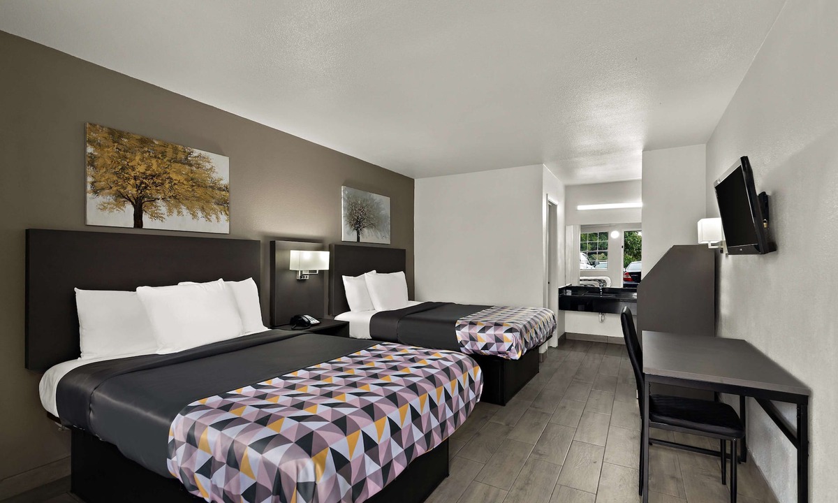Belton Hotel | Knights Inn Belton