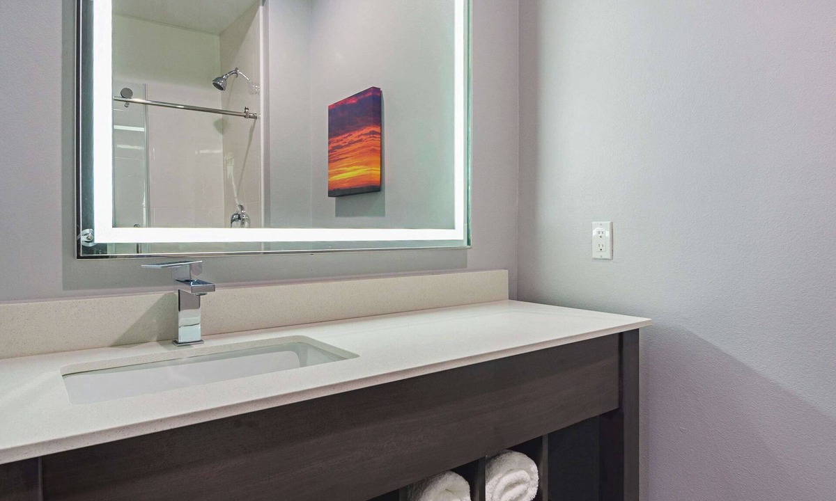Wylie Hotel | La Quinta Inn & Suites by Wyndham Dallas - Wylie