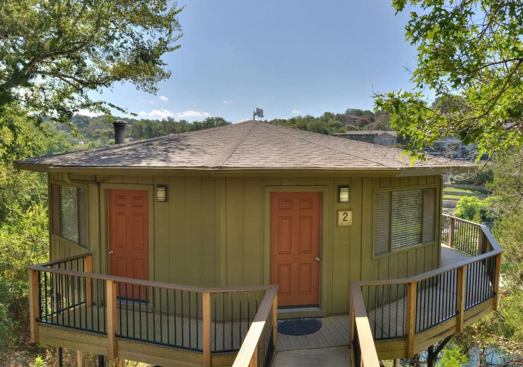 Lakeway House | Lake Travis Bungalow Casita Golden Rod #2