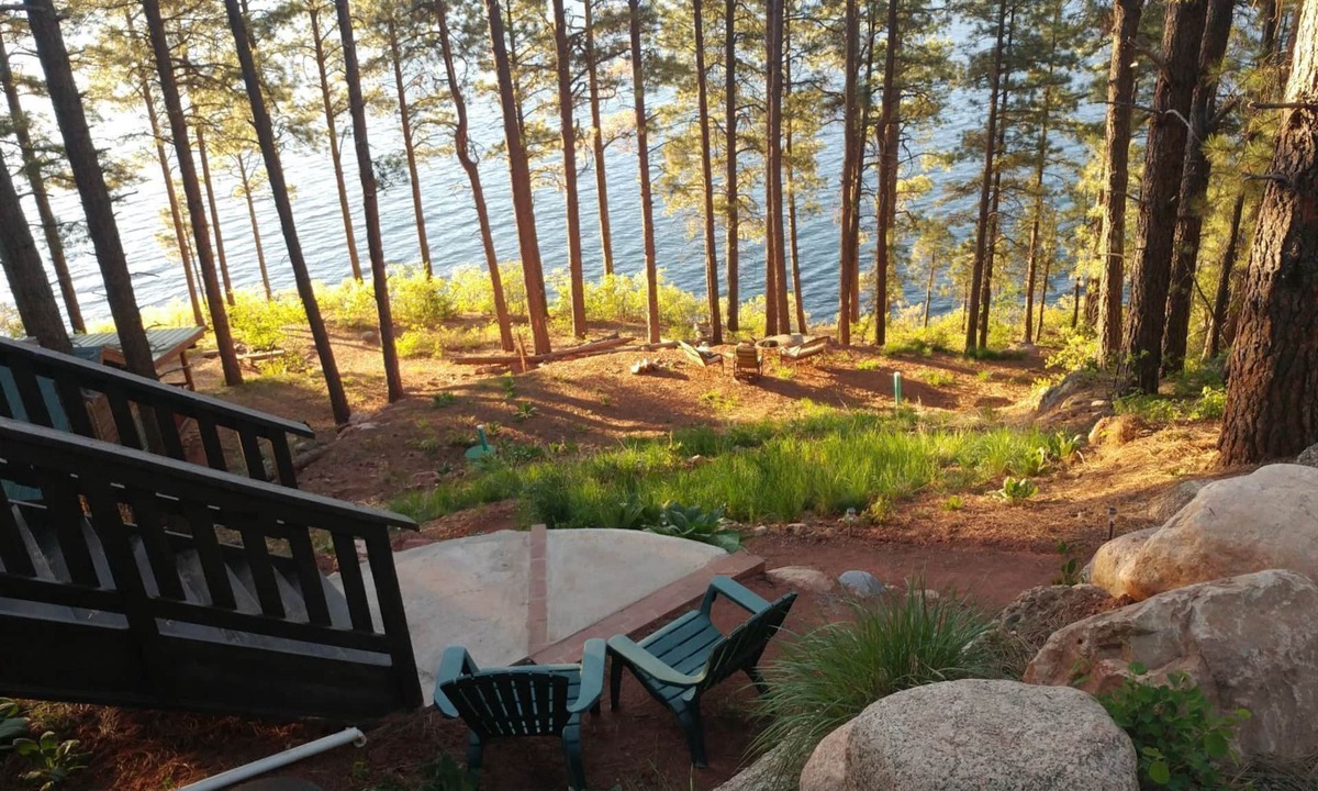 Bayfield Cabin | Lakefrnt/Private Recreational Cabin/Views/2Decks/2Kayaks/Fmly/Pet/30mins2Durango