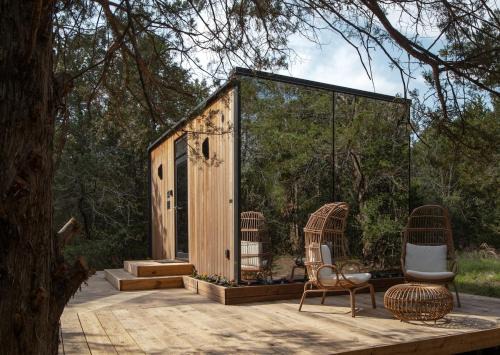 Bastrop House | Lakeside ÖÖD Mirror Cabin #1 - Nature Getaway
