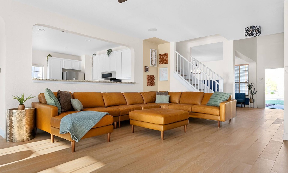Morningside Meadows House | Large Groups' Luxury House - Pool - Sleep 22