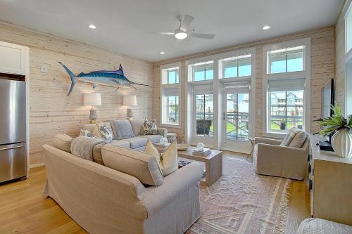 Cinnamon Shore Villa | Loo-sea Goo-sea TC 9102