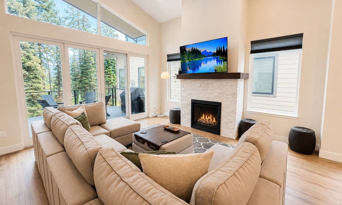 Purgatory House | Luxury Townhome across from Slopes at Purgatory with Mountain Views