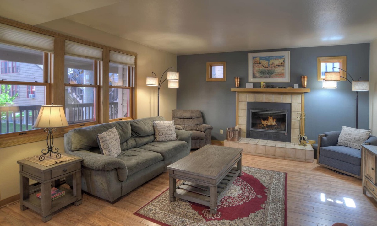 Durango Condo | Mesa Haven | Downtown Durango Access, Pool/Hot Tub, Near FLC and Golf