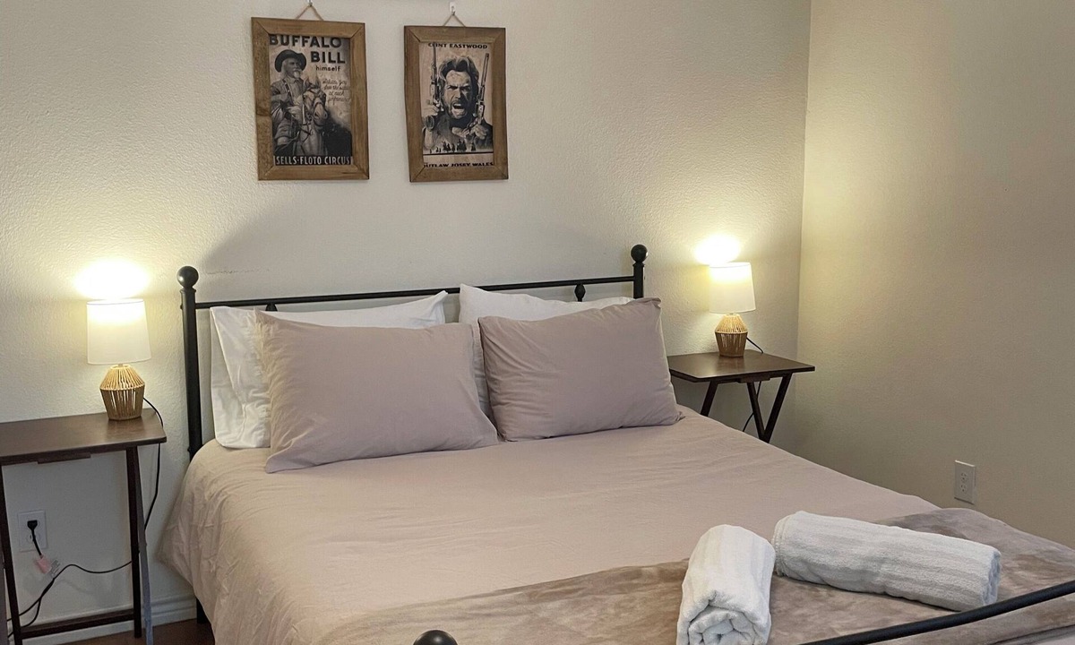 Lindale Apartment | Miranda Lambert's famous Pink Pistol is a 5-minute walk from this apartment