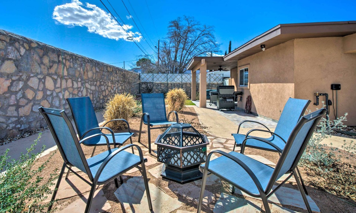 Northeast El Paso House | Modern El Paso Home w/Backyard & Fire Pit!