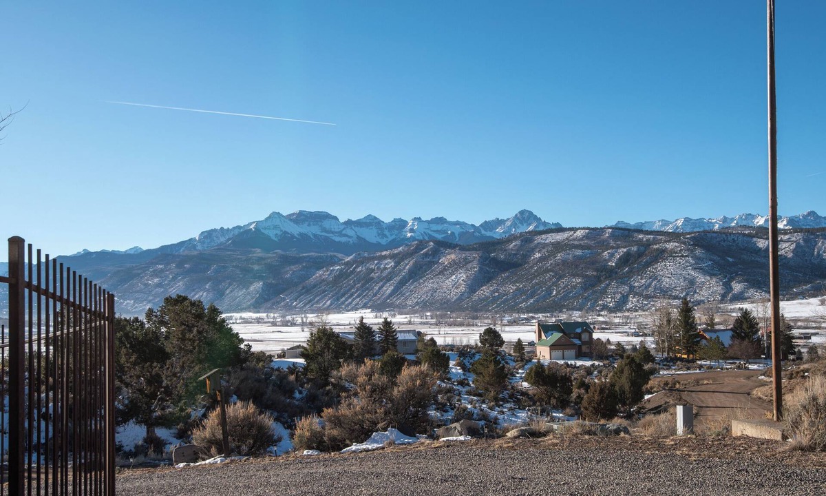 Ridgway House | Mountain views of the San Juans, near quaint Ridgway, CO. Adventure awaits!