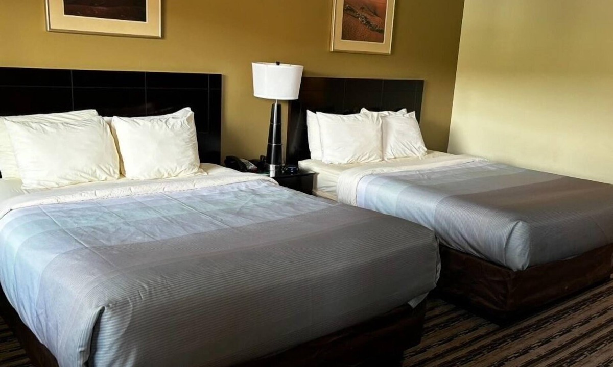 Window Rock Hotel | Navajo Nation Inn
